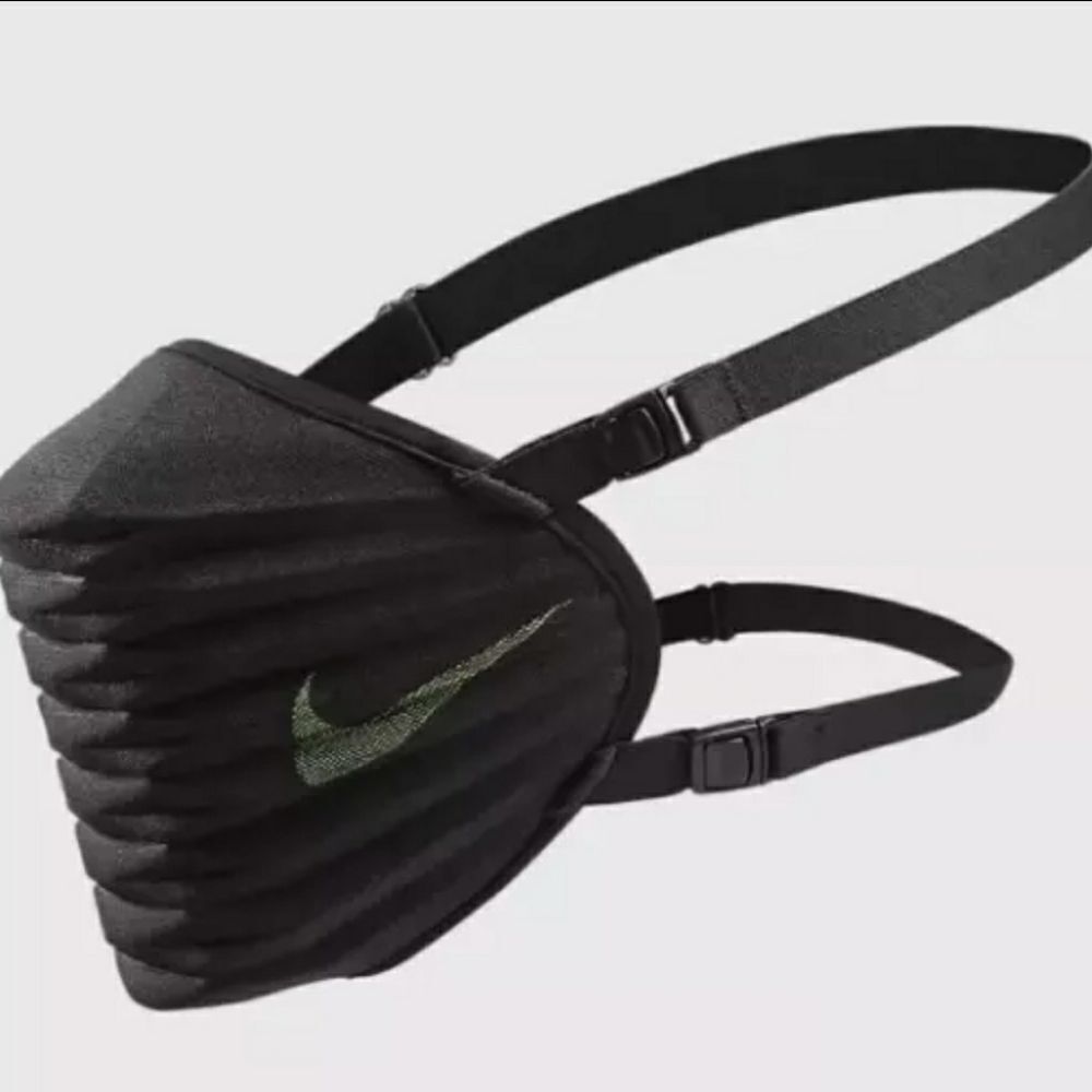 Nike Venturer Sports Performance Black Comfortable Straps DO8356 010 - SIZE XS